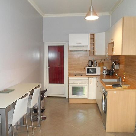 Appartement 2 Pieces Centre Ville 普罗旺斯地区萨隆 外观 照片